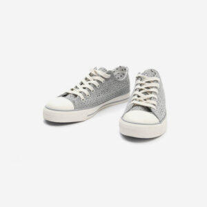 Sport shoes